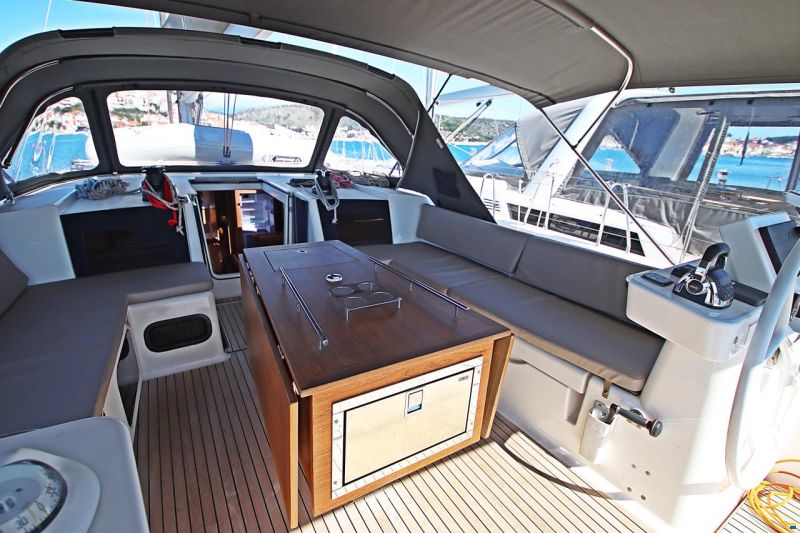 Dufour Exclusive 56 (2018)