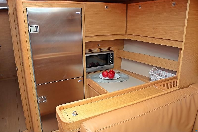 Dufour Exclusive 56 (2018)