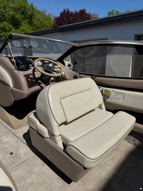 Regal 2100 LSR Bowrider