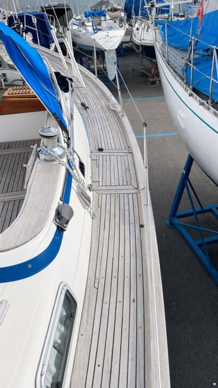 Hallberg-Rassy 36