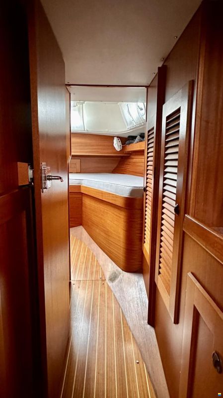 Hallberg-Rassy 36