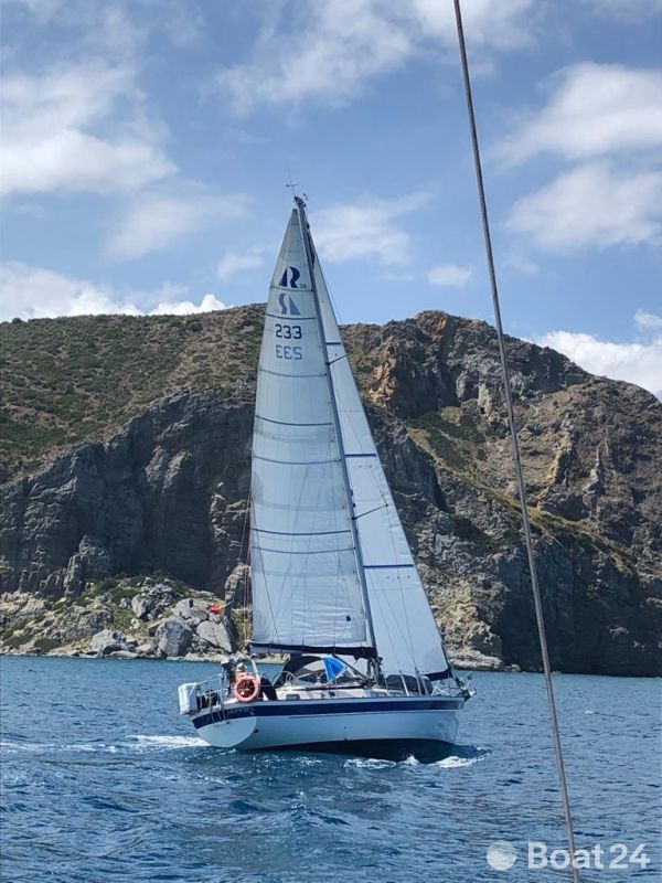 Hallberg-Rassy 36