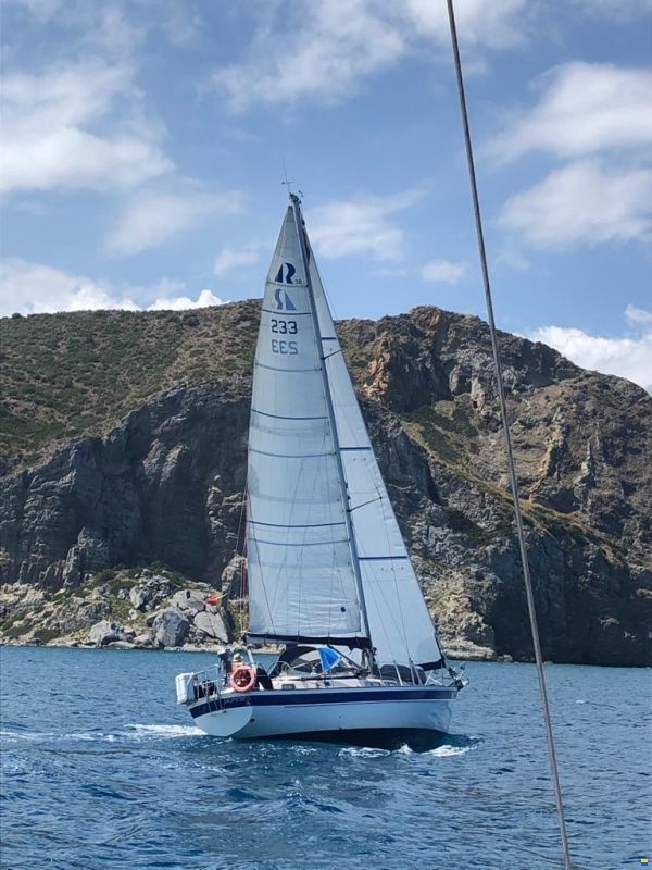 Hallberg-Rassy 36
