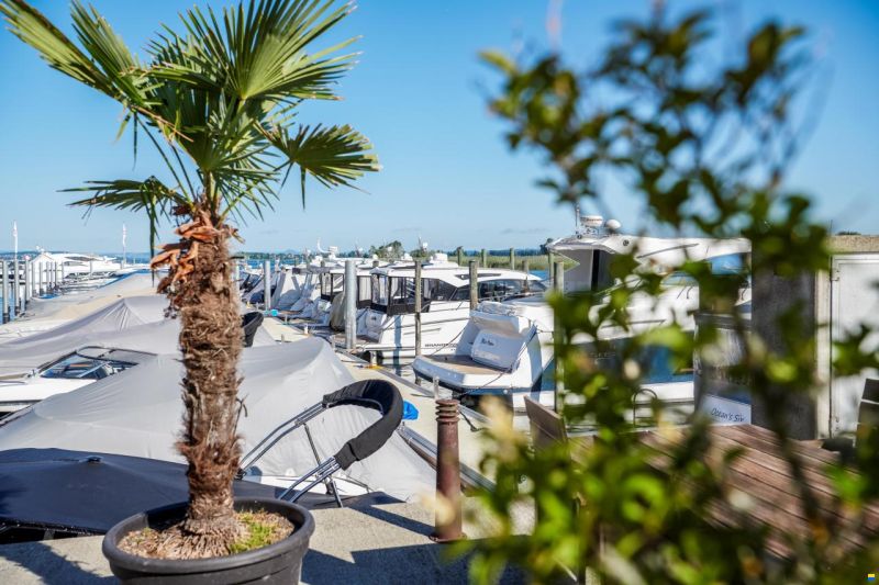 Liegeplatz gesichert beim Neuboot Kauf