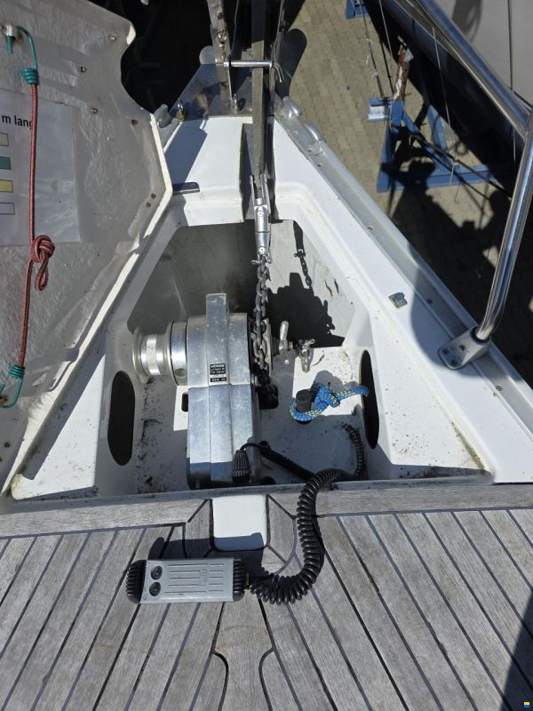 Bavaria 32
