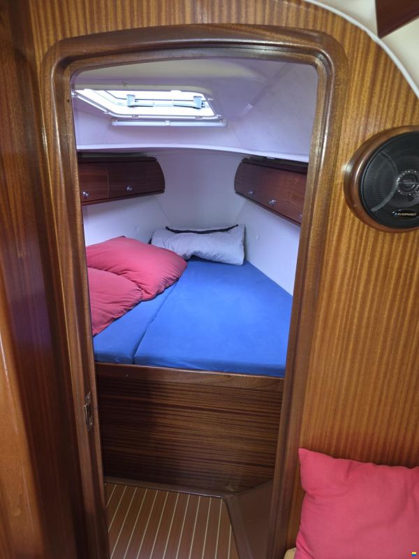 Bavaria 32