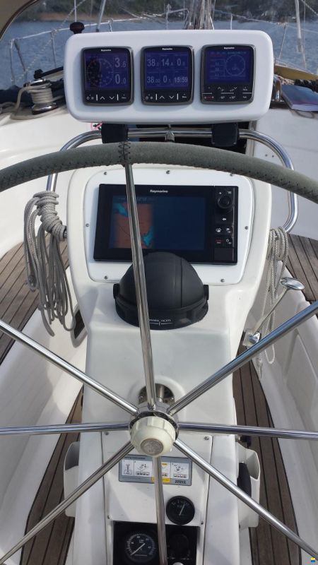 Bavaria 32