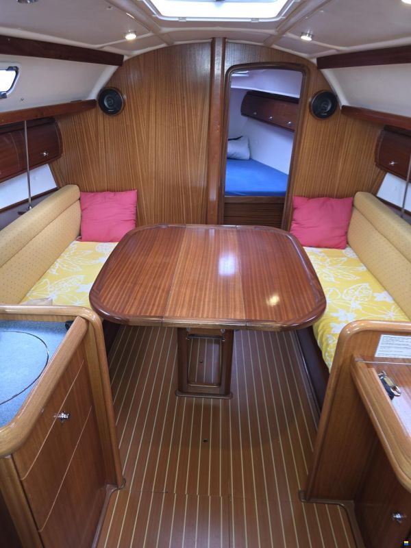 Bavaria 32