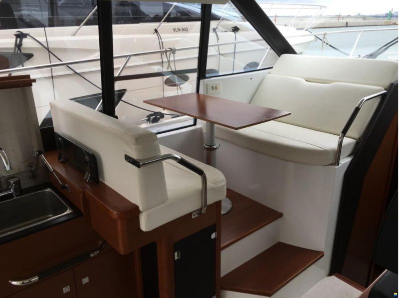Jeanneau NC14 with new engines