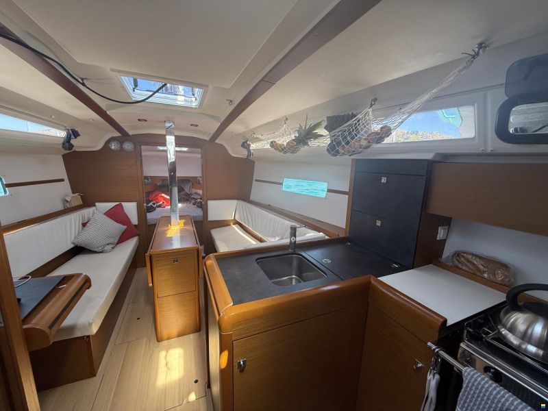 Jeanneau Sun Odyssey 349