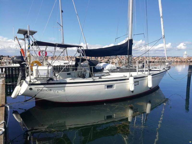 Dufour 35