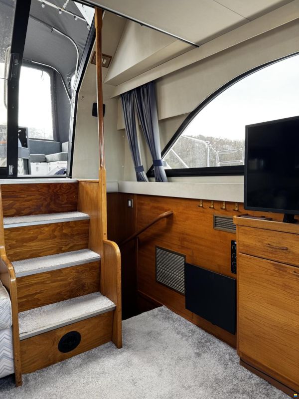 Princess 435