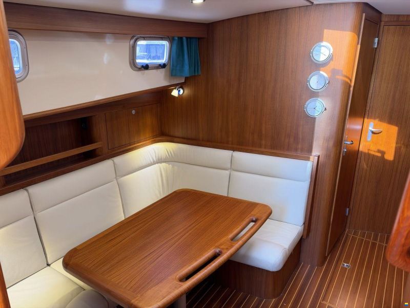 North-Line Yachts 37 Wheelhouse