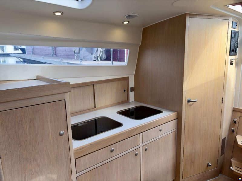 Intercruiser 31