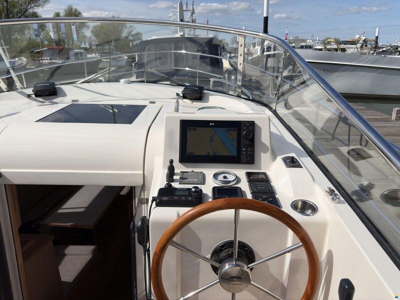 Intercruiser 31