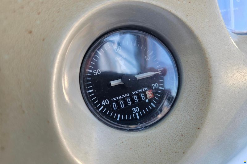 Sessa Oyster 30