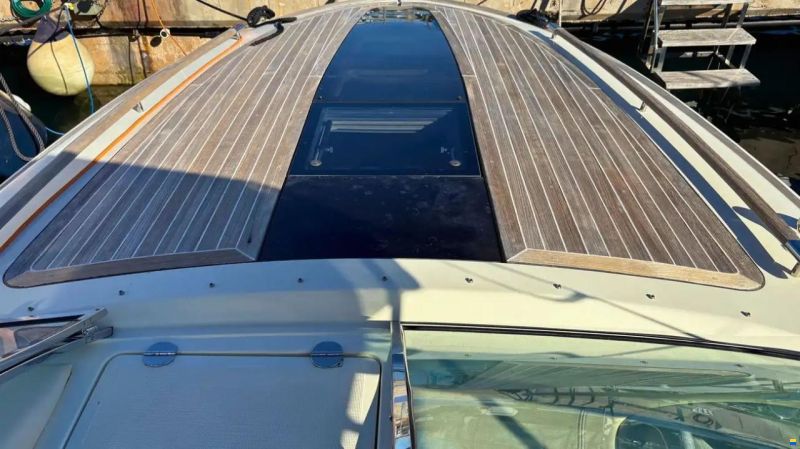 Chris Craft 32 Corsair