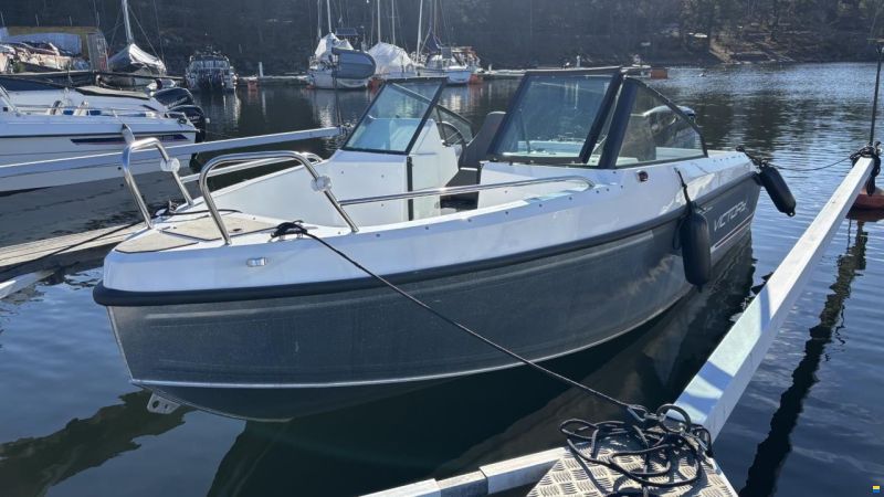 VICTORY 570 Open