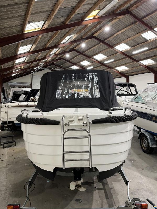 Crescent Allure 21 HT