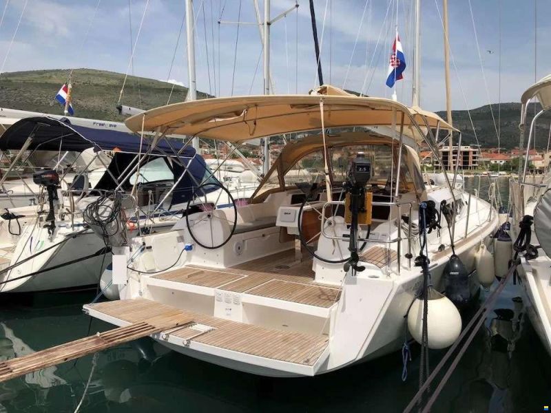 Dufour 382 GRAND LARGE