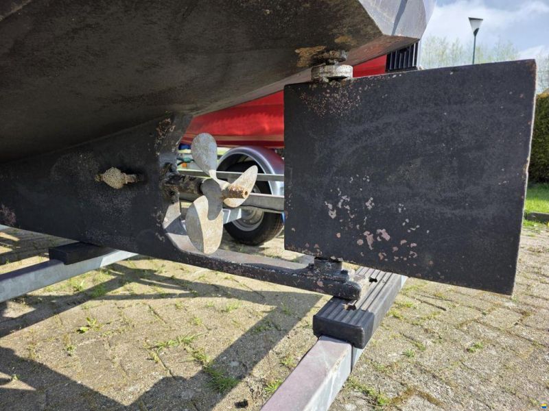 Stalen vlet Sloep