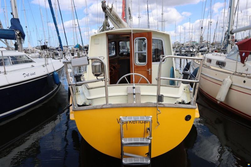 Koopmans 33 Deck Salon