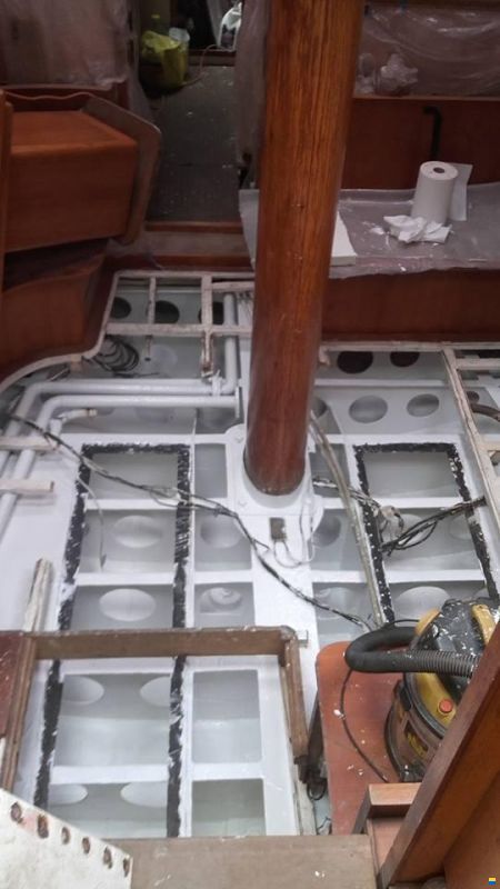 Ernesto Sciomachen 69' Expedition Ketch