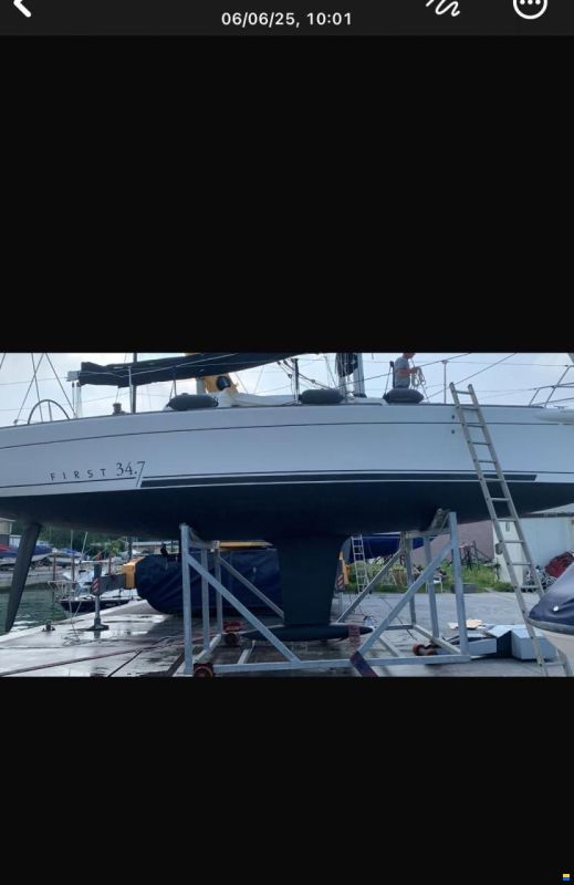 Beneteau First 34.7 Carbon