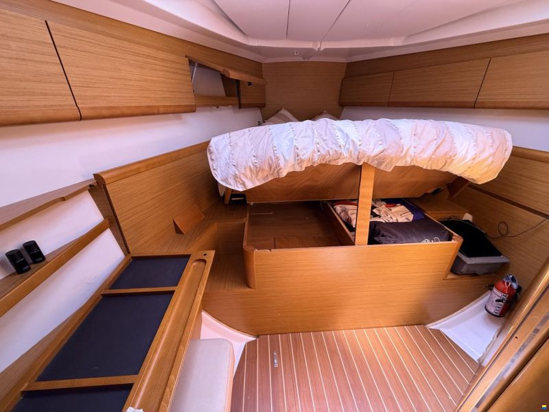 Jeanneau 44i