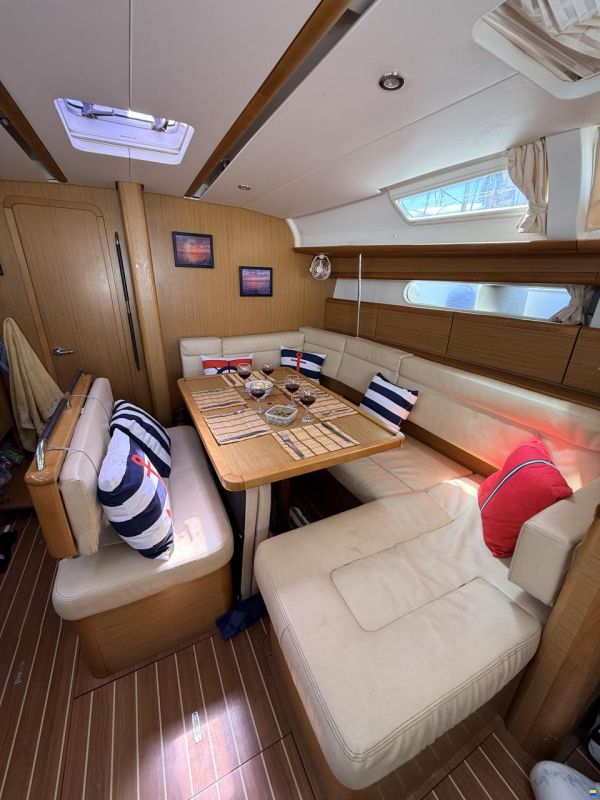 Jeanneau 44i