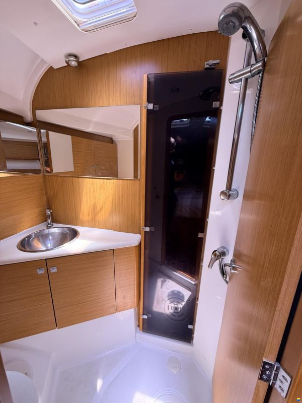 Jeanneau 44i