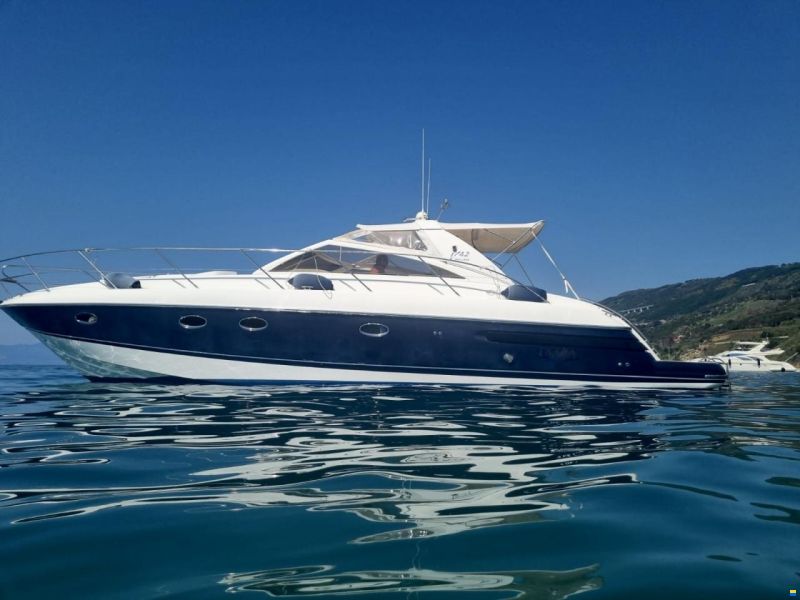 Princess V42