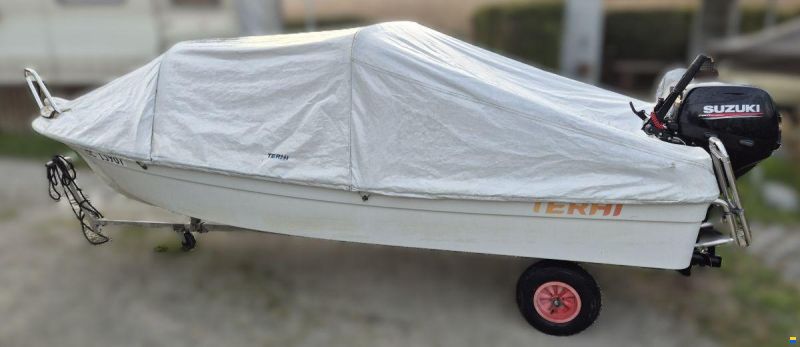 Terhi 400 Motorboot + Suzuki 8 PS