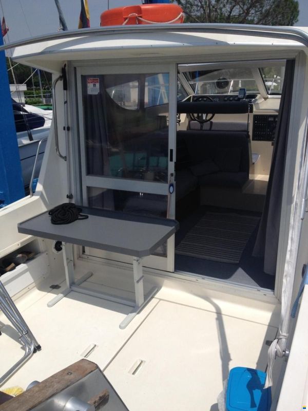 Azimut AZ 32