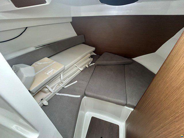 Beneteau ANTARES 8