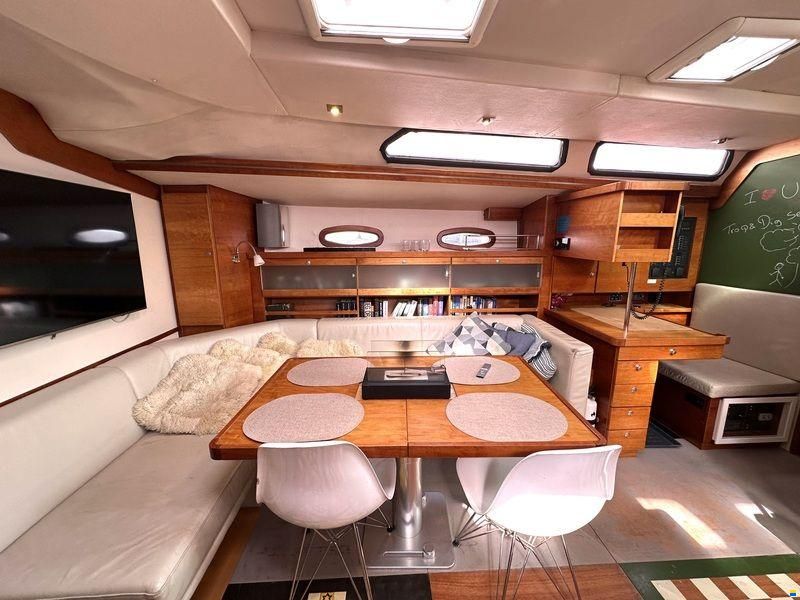 Hanse 531