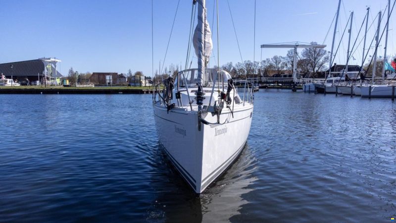 Hanse 320