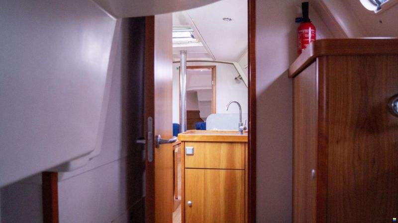 Hanse 320