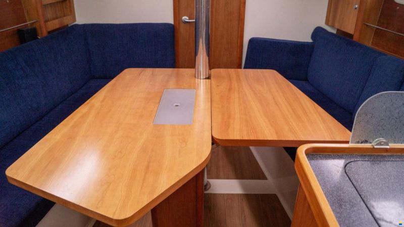 Hanse 320