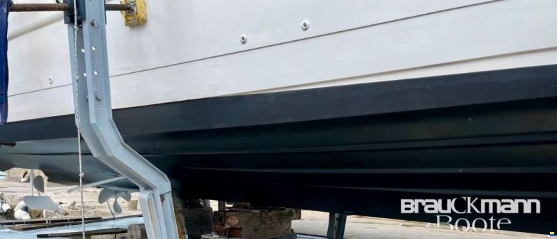 Fairline Squadron 52