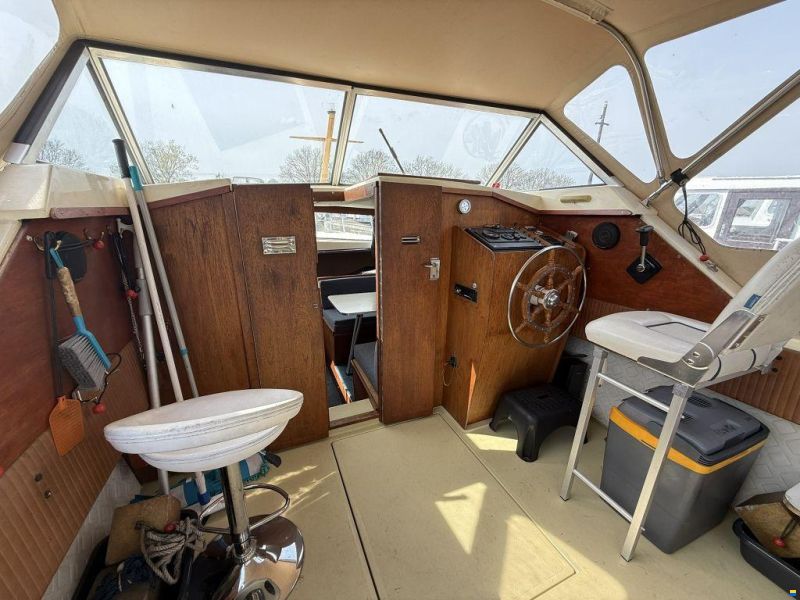 Marco Yachts 720