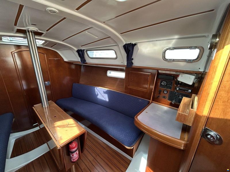 Beneteau Oceanis Clipper 311