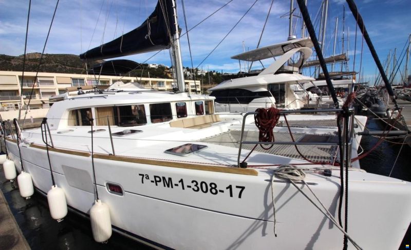 Lagoon 440