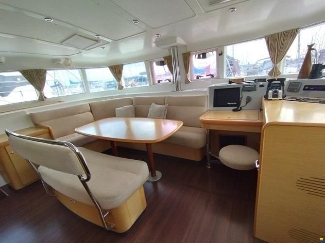 Lagoon 440