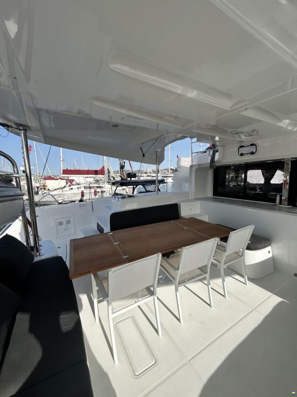 Lagoon 46