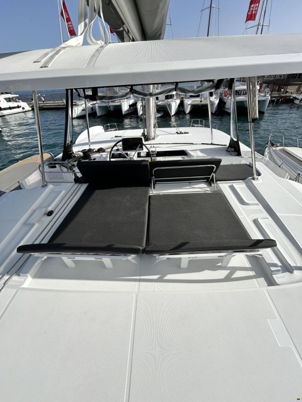 Lagoon 46