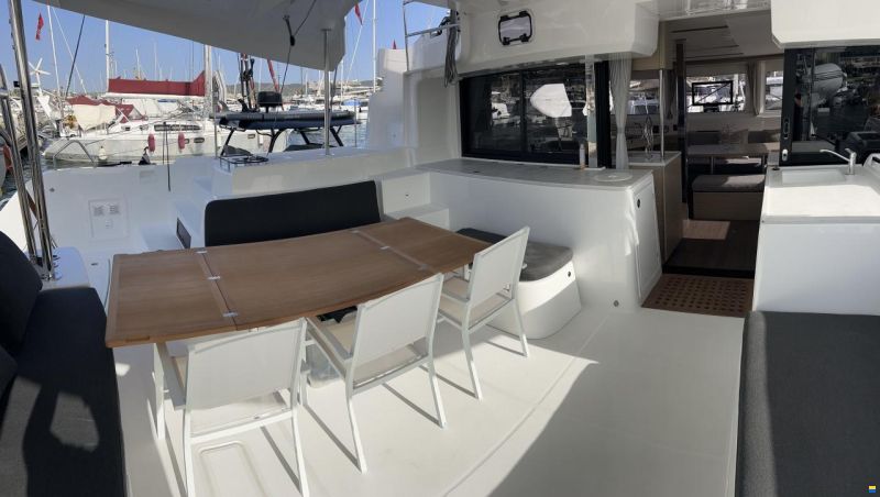 Lagoon 46