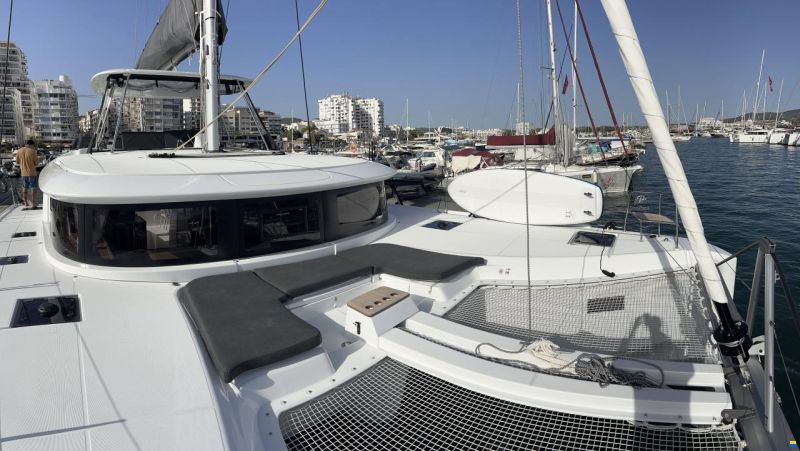 Lagoon 46