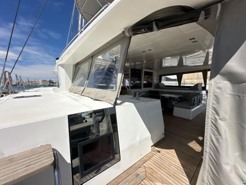 Lagoon 560 S2