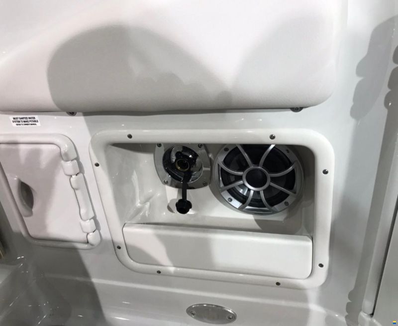 Crownline 264CR
